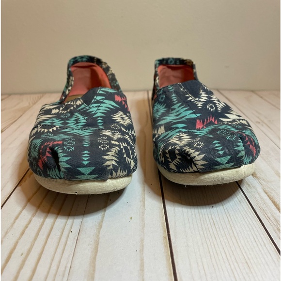 TOM’S Aztec Print Multicolor Women Shoes Sz W8.5 - Picture 7 of 8